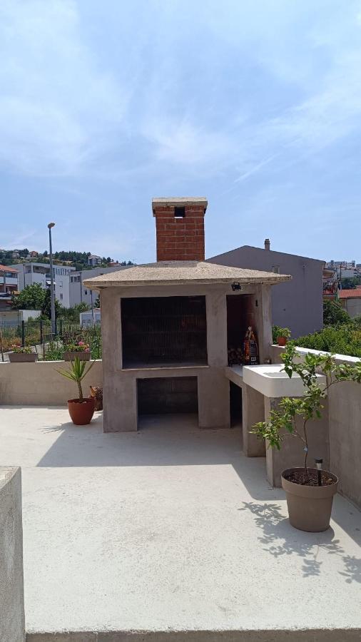Apartment Ruby Подстрана Екстер'єр фото