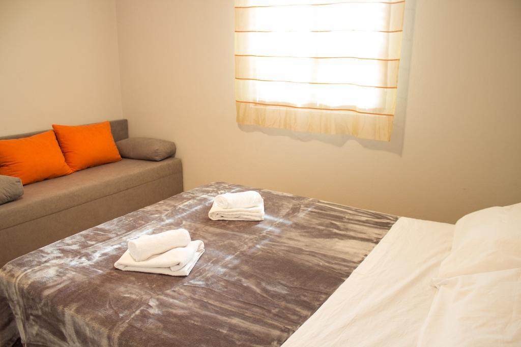 Apartment Ruby Подстрана Екстер'єр фото
